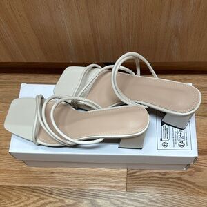 Elegant Cream Women's Sandals